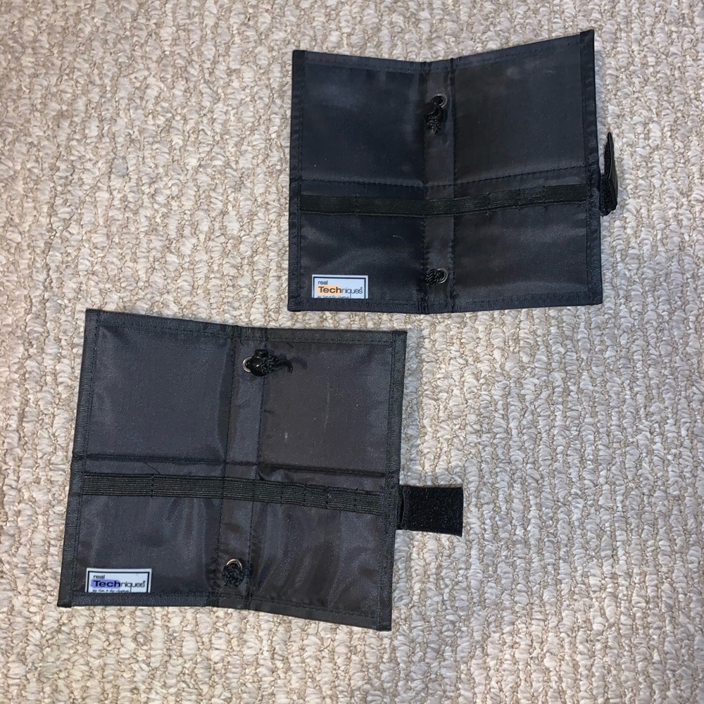 Real Techniques Travel Brush Holders